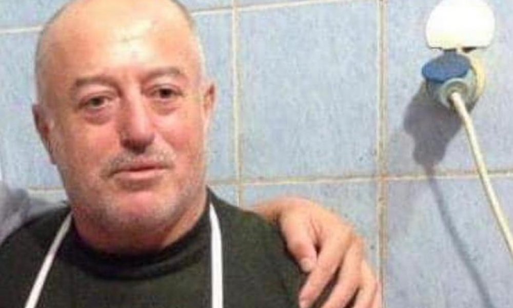 EVİNDE KOMA HALİNDE BULUNMUŞTU HAYATINI KAYBETTİ